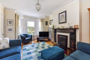 Sitting Room- click for photo gallery